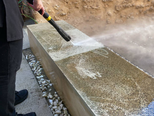 Best Sidewalk Pressure Washing  in Butler, WI